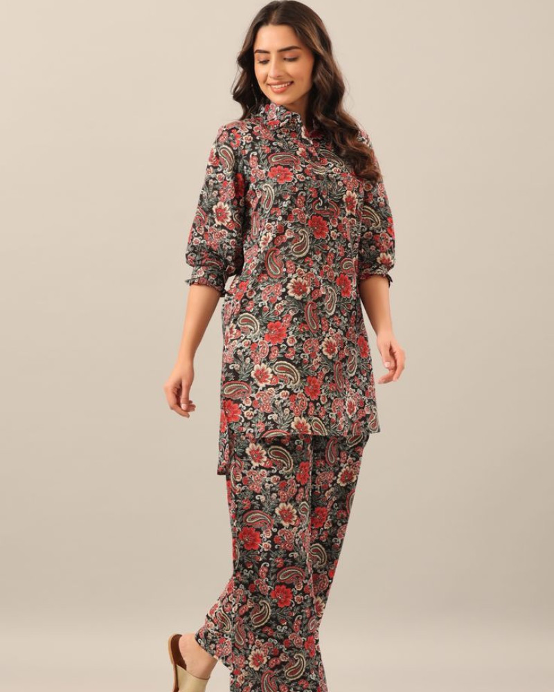 Hosiery Night Suite 3